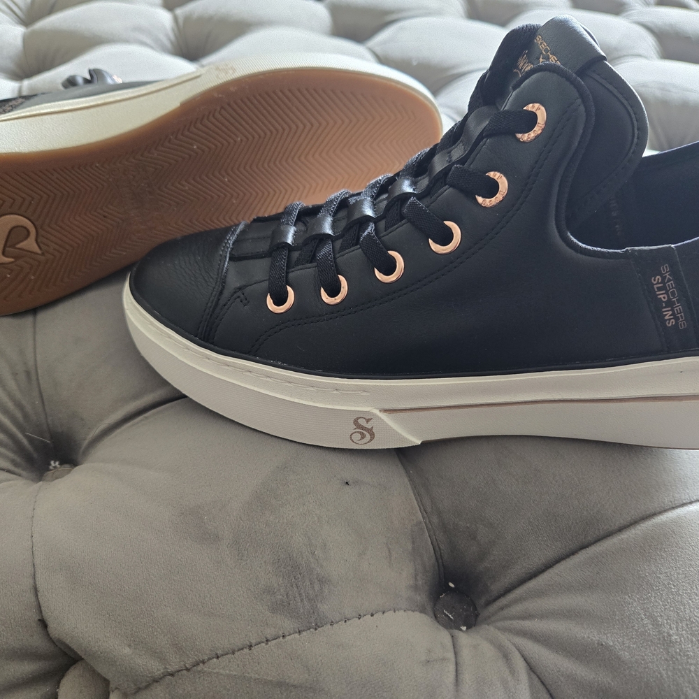 Skechers Snopp Dogg Black Sneakers with Gold Details